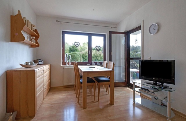 Apartamento en Medebach con terraza cubierta y jardín vallado