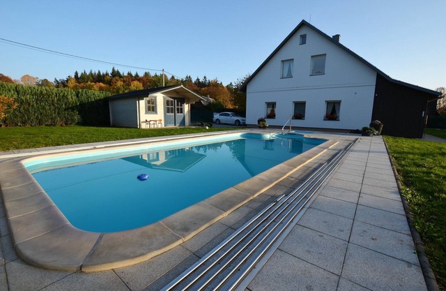 Apartamento en Nemojov cerca de Bosque y Piscina