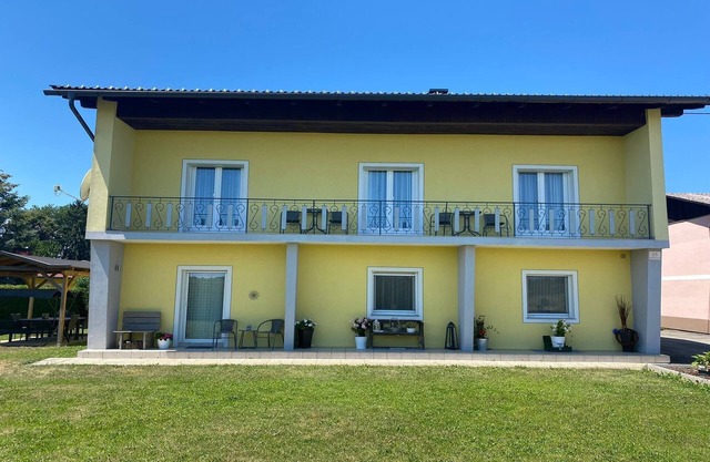 Apartamento en Sankt Kanzian junto al lago