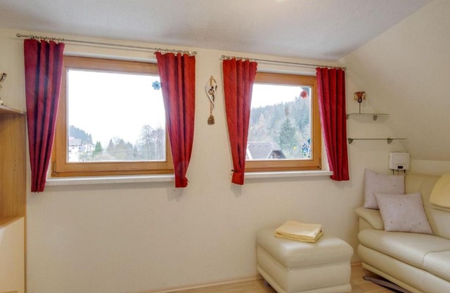 Refined apartment in Sekull near W rthersee