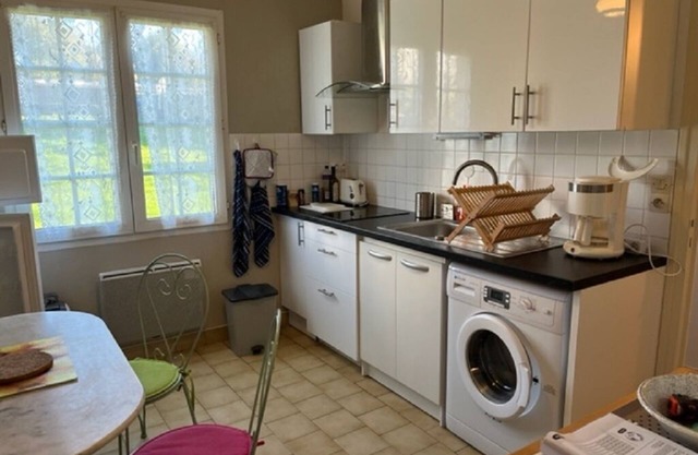 Apartment in small residential block