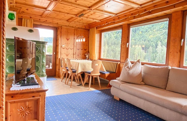 Apartment in South Tyrolean style - MUST SEE