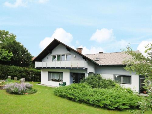 Apartment in St Kanzian by Klopeiner See