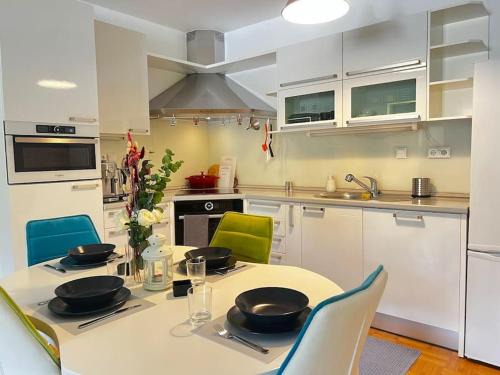 Apartment in Tacen with 2 parking lots