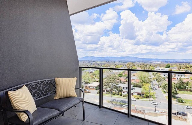 Apartment in the Heart of Glen Waverly