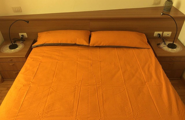 Apartment in the historic center of Cles with covered parking space