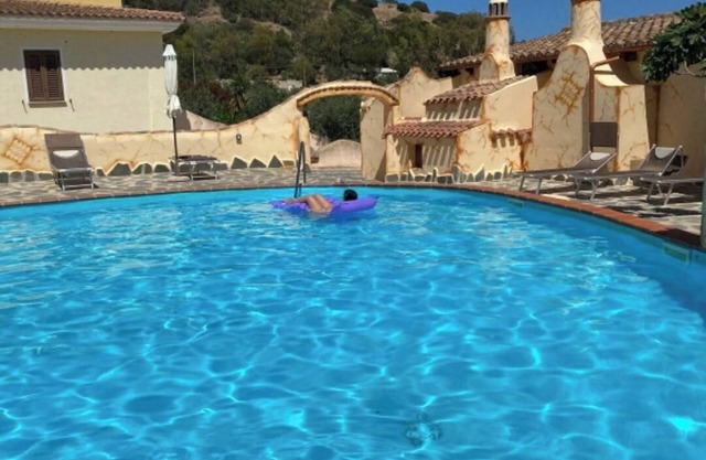 Apartment in Villa with pool