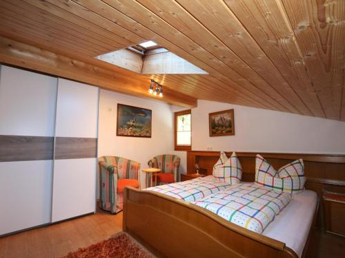 Apartment in Zillertal near Ski Slopes, cleaning included