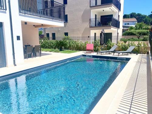 Apartment Intrada
