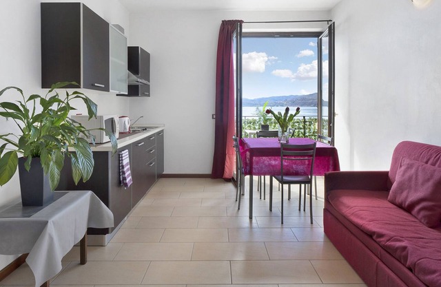 Apartamento 'Isola Vista Lago ' con vistas al lago, Wi-Fi y aire acondicionado