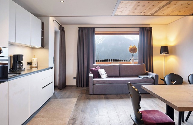Apartamento "Angerle Alm Apt König Laurin" con terraza privada, jardín compartido y Wi-Fi