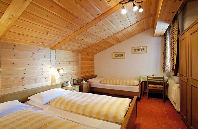 Apartamento "Angerle Alm Apt Zwergenvolk" con balcón privado, jardín compartido y Wi-Fi