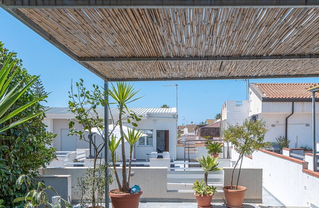 Apartamento 'Stefany' con terraza privada, Wi-Fi y aire acondicionado