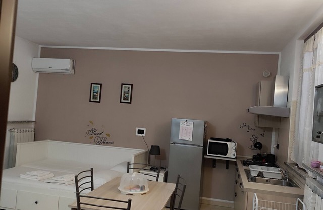 Apartment strategic area free wifi