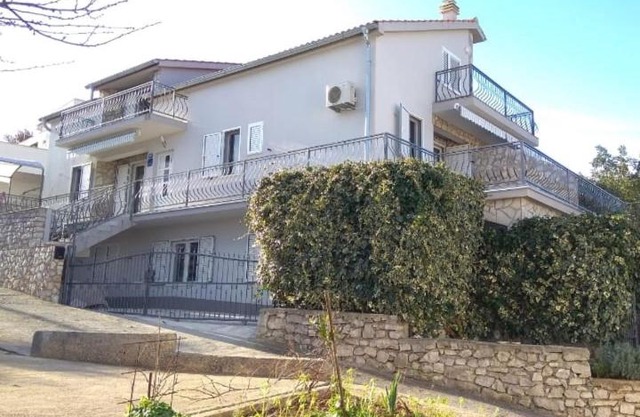 Apartment Ivona
