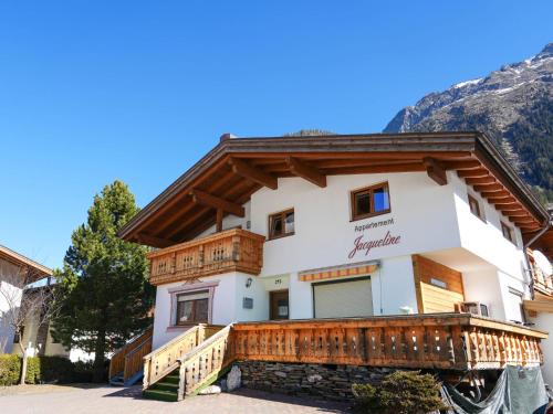 Apartment Jacqueline-4 by Interhome