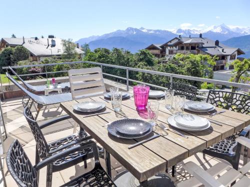 Apartment Jeanne D'Arc Apt- C-19 by Interhome