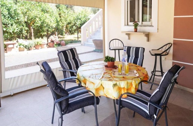 Apartment 'Joanna Luxury' with Mountain View, Wi-Fi and Air Conditioning