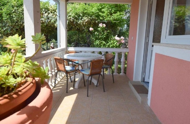 Apartamento Jozefina A2 (3 + 1) - Malinska, Isla Krk, Croacia