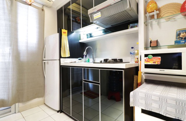 Apartment Kalibata City by Novi