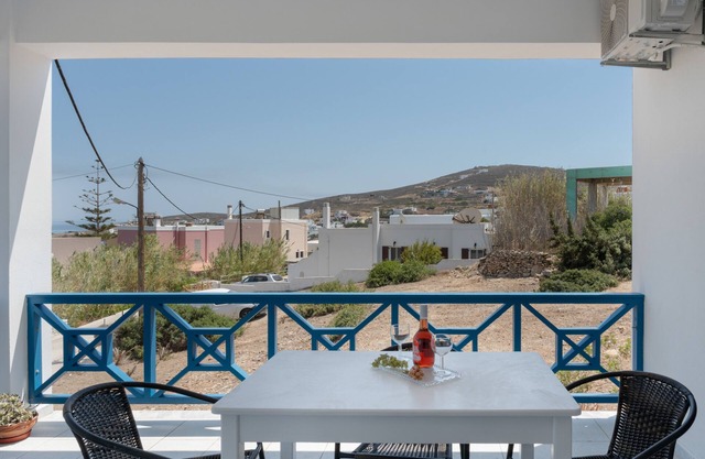 Apartment 'Kalliopi’s Apartments' with Sea View, Wi-Fi and Air Conditioning