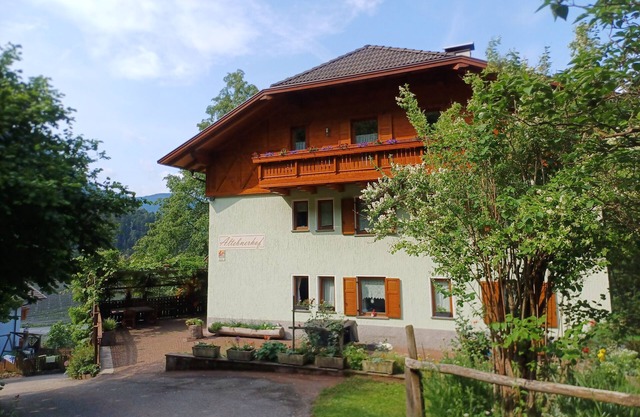 Apartamento 'Kastanienhain' con vistas a la montaña, Wi-Fi y aire acondicionado