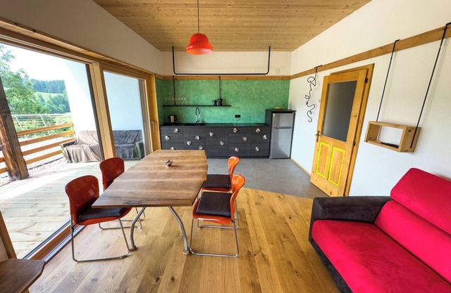 Apartamento 'Kesselmoos' con vistas a la montaña, terraza privada y wifi