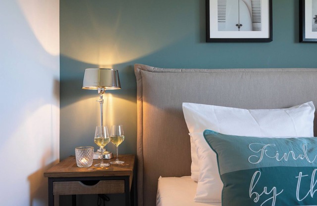 Apartamento 'Komfort-Appartement Strandperle' con vistas al mar, terraza privada y Wi-Fi