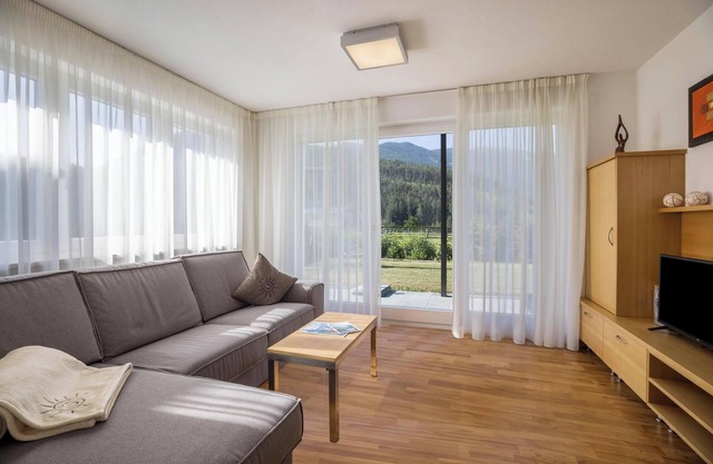Apartamento 'Kronsun Freude' con vistas a la montaña, terraza privada y Wi-Fi