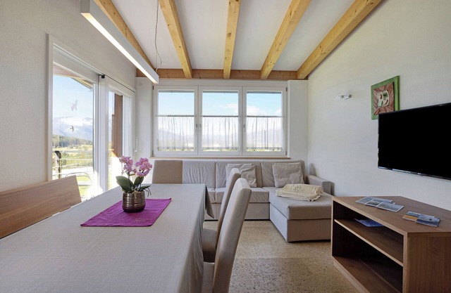 Apartamento "Kronsun - Kraft" con vistas a la montaña, balcón y jardín