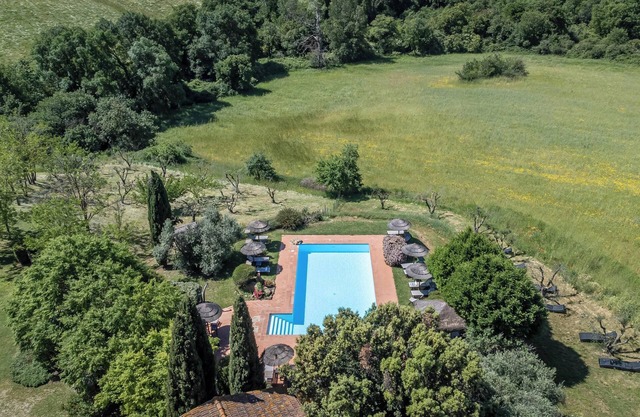 Apartamento La Lavanda con terraza, piscina compartida y Wi-Fi