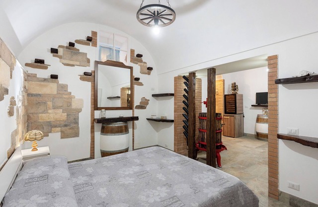 Apartamento 'La Cantina Di Alba E Tramonto' con Wi-Fi y aire acondicionado