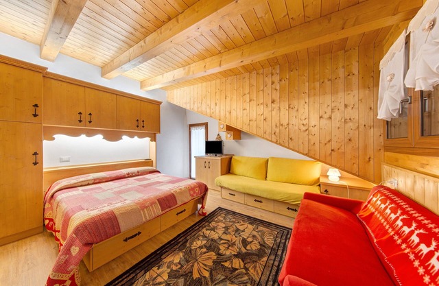 Apartamento 'La Casa Dei Cervi - Mansarda' con vistas a la montaña, balcón y Wi-Fi