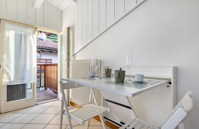 Apartamento 'La Casa Del Gelso' con vistas a la montaña, balcón y Wi-Fi