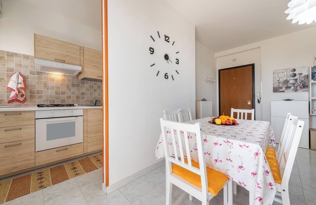 Apartamento 'La Casa del Sole' cerca del mar con balcón y Wi-Fi
