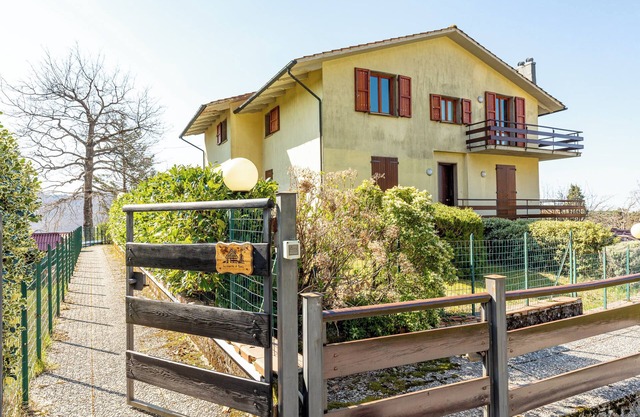 Apartamento 'La Casetta Di Samu' con vistas a la montaña, balcón y Wi-Fi