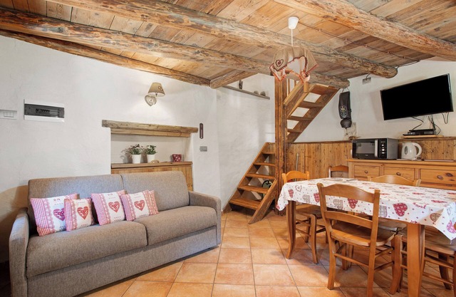Apartamento 'La Meisonetta' con terraza compartida, jardín compartido y Wi-Fi