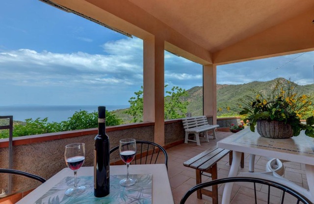 Apartment La Paradisa-3 by Interhome