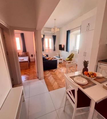 Apartment La Piedra Budva