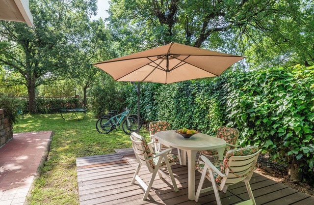 Apartment 'La Romea Altopascio' with Private Garden, Wi-Fi and Air Conditioning