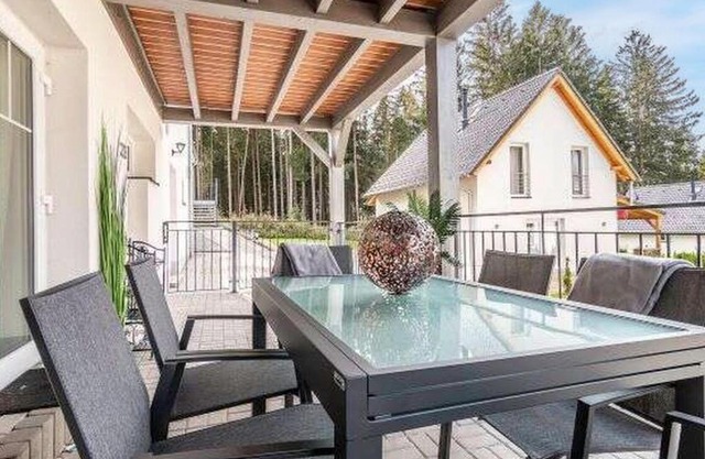 Apartment Lakeside Village 22 by Interhome