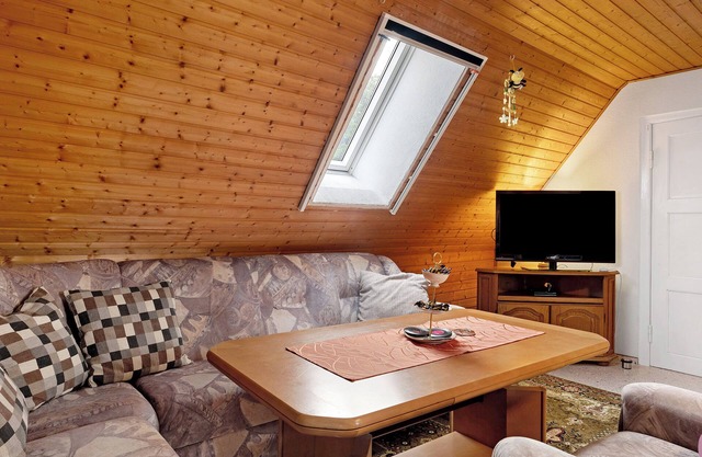 Apartamento 'Lärchennest' con terraza compartida, jardín compartido y Wi-Fi