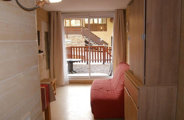 Apartamento 'Le Relais Du Devoluy' con vistas a la montaña, piscina compartida y terraza privada