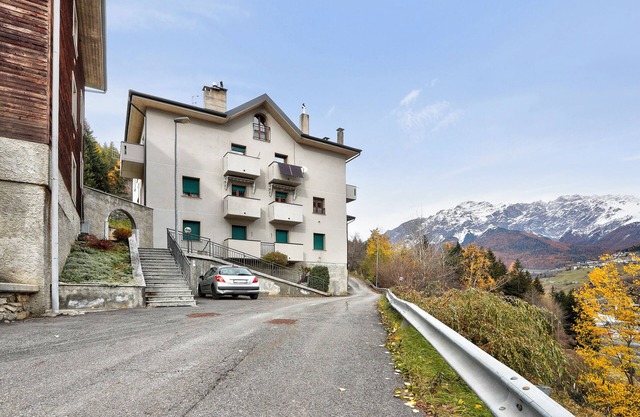 Apartamento 'Le Sorgenti' con vistas a la montaña, jardín compartido y balcón
