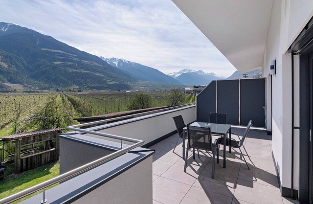 Apartamento 'Lea' con vistas a la montaña, Wi-Fi y aire acondicionado