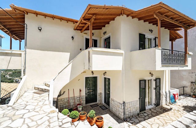 Apartamento "Lefkothea 2" con vistas al mar, balcón y Wi-Fi
