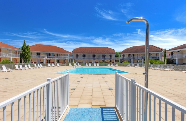 Apartamento 'Les Vertmarines' con piscina compartida, terraza privada y Wi-Fi