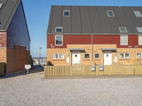 Apartment Line - 10m from the sea by Interhome