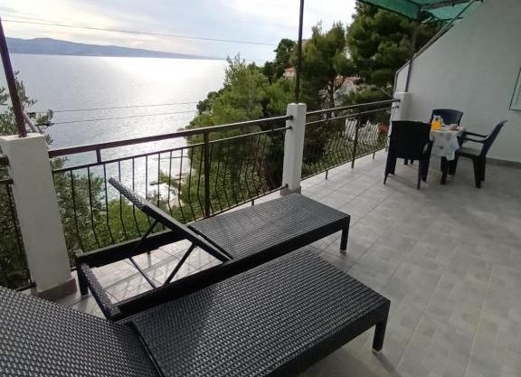 Apartment Ljube small