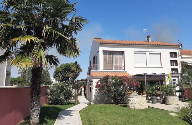 Apartment located in Aytré 2 steps from La Rochelle & minutes from the beaches